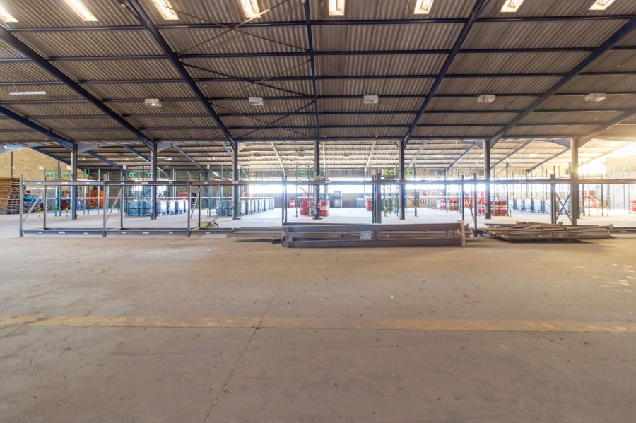 To Let commercial Property for Rent in Markman Industrial Eastern Cape